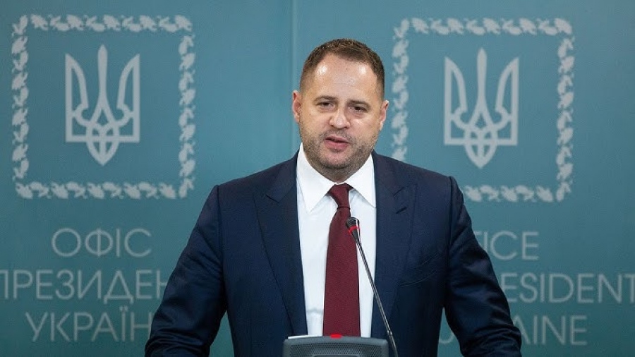 Ποιος Zelensky - Δεν κουνιέται τίποτα στην Ουκρανία χωρίς έγκριση του Yermak: Αυτός «έφαγε» τον Zaluzhny