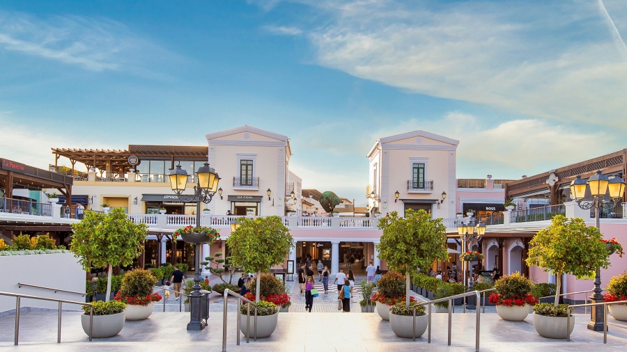 Το καλοκαίρι έχει όλα όσα αγαπάς στο Designer Outlet Athens