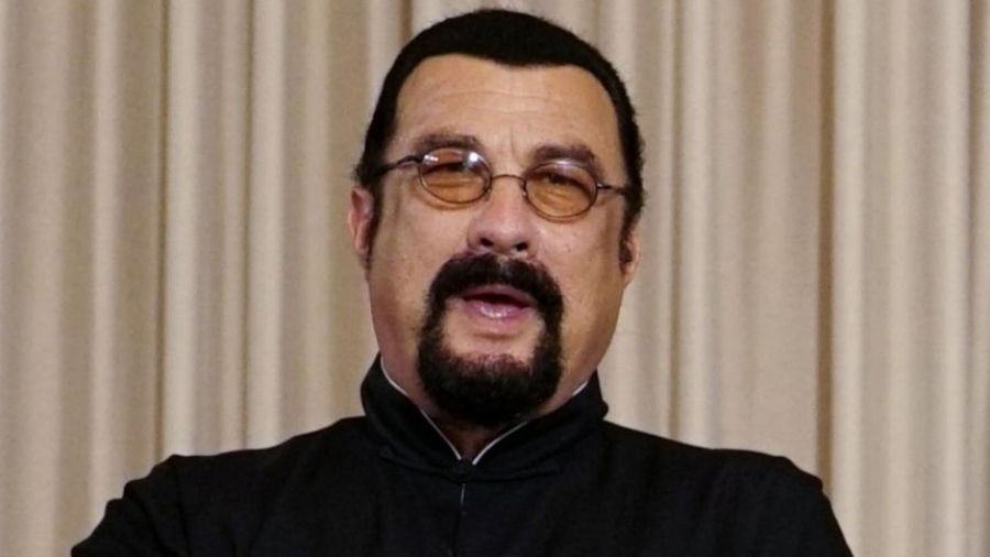 «Επιμένει ρωσικά» ο Steven Seagal -  Ανοίγει καινούργια επιχείρηση στη χώρα