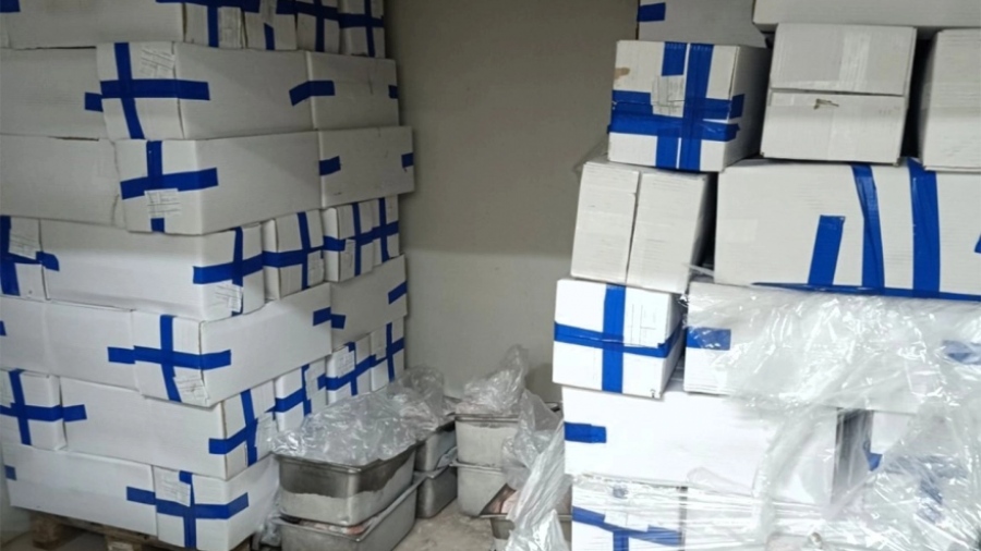 Αηδία - Κατασχέθηκαν 6,2 τόνοι ακατάλληλων κρεάτων στην Αττική, βρέθηκε παράνομο εργοστάσιο στο Ίλιον