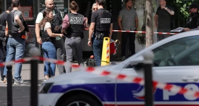 Μετά το μακελειό στο Βερολίνο, επίθεση με μαχαίρι στο Παρίσι - Δύο σοβαρά τραυματίες