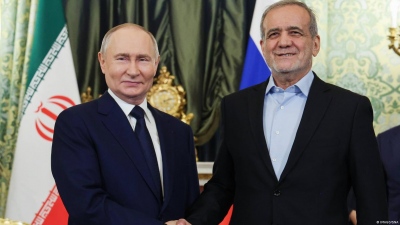Κρίσιμη πρωτοβουλίας ειρήνης από Ρωσία – Ο Putin μίλησε με Ιράν που αναμένει ρωσική υποστήριξη για να αποκρούσει επίθεση
