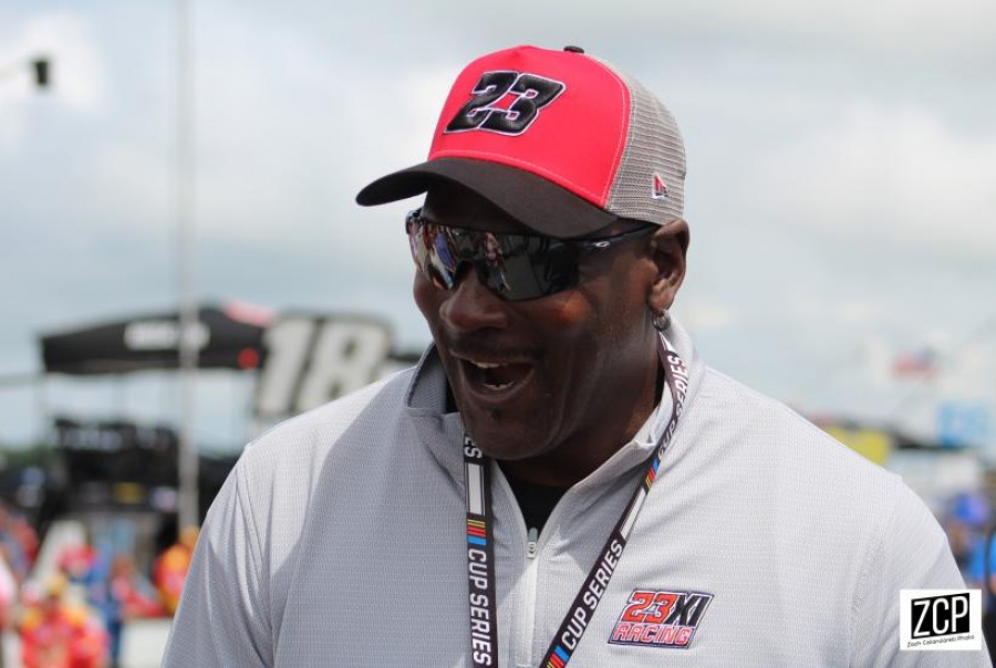 O Michael Jordan πλήρωσε φιλοδώρημα 10.000 ευρώ σε ελληνικό εστιατόριο