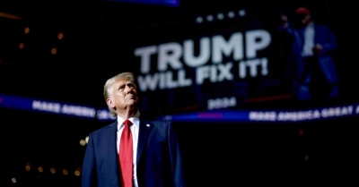 Παγκόσμιος τρόμος με τη στρατηγική Trump - Οι ΗΠΑ θέλουν να «αποκεφαλίσουν» Κίνα, Ρωσία αλλά το σχέδιο καταλήγει σε ... χαρακίρι