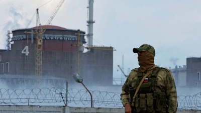 Zaporizhzhia: Οι τοπικές αρχές λένε πως o Ουκρανικός στρατός βομβαρδίζει κοντά στον πυρηνικό σταθμό