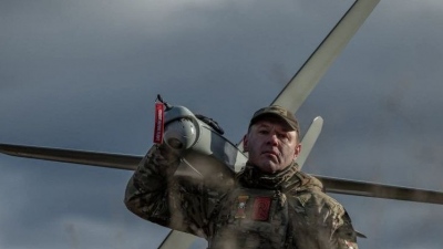 Η γερμανική Rheinmetall εξευτελίζει τα ουκρανικά drones: Τα έφτιαξαν … νοικοκυρές – Είναι σαν παιχνίδια Lego