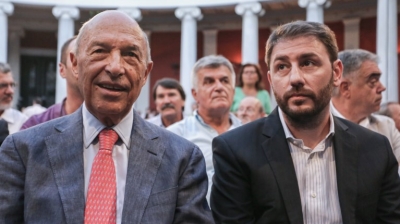 «Ύποπτες» διαρροές για άρση ασυλίας Ανδρουλάκη και αποκαλύψεις από τη διαθήκη Τσοχατζόπουλου για Σημίτη - ΠΑΣΟΚ