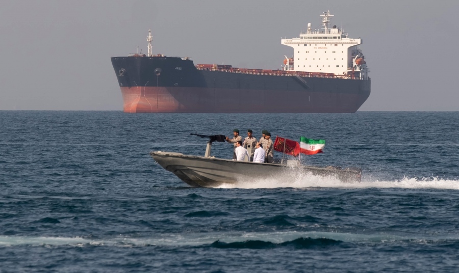 Παραμένει «ισχυρό χαρτί» το Hormuz για το Ιράν: Θα το χρησιμοποιήσει ως μέσο πίεσης