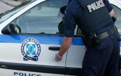 Ίλιον: Ανήλικος κατήγγειλε αστυνομική αυθαιρεσία – Συνελήφθη αστυνομικός