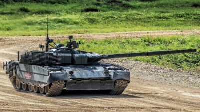 Ξεφτίλισε τα… όρια - Το «Ιπτάμενο Τανκ» T - 80BVM σπάει κάθε ρεκόρ ταχύτητας - Με 86 χλμ/ωρα σε ανώμαλο έδαφος