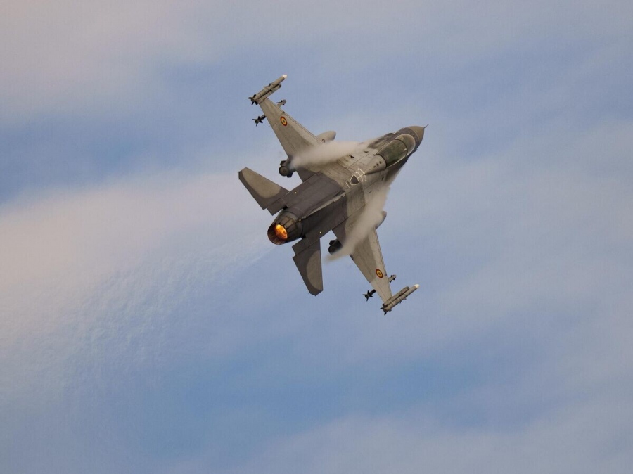 Η Ρουμανία «σήκωσε» δύο F-16 ύστερα από την «εισβολή» drone από Ουκρανία