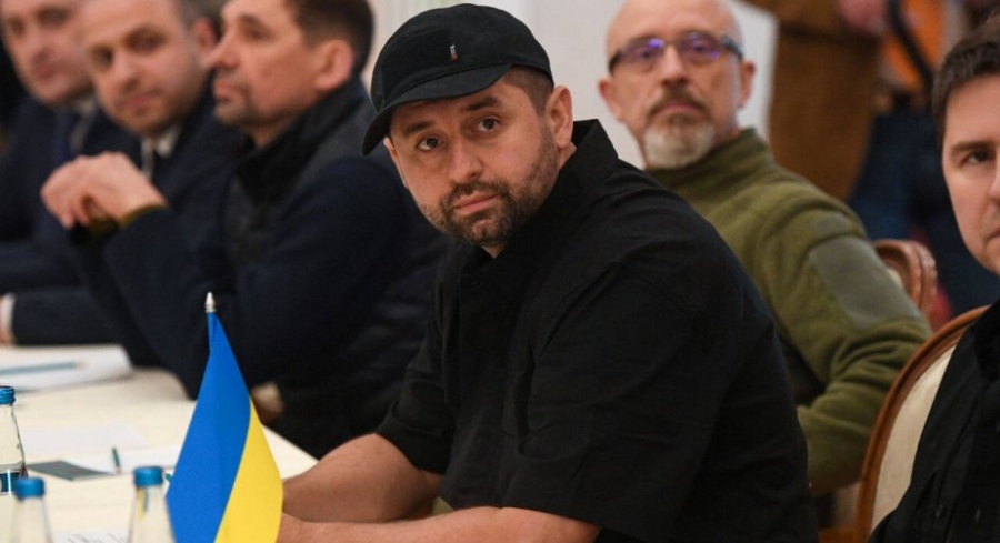 Νέο φιάσκο για τη συμμορία Zelensky - Yermak στην ουκρανική Βουλή - Απέτυχαν να διώξουν τον Arakhamia