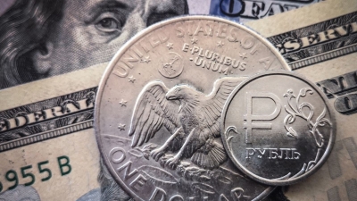Ρωσία: Άμυνα κατά της επιλεκτικής χρεοκοπίας με το συνάλλαγμα από τις πωλήσεις πετρελαίου και φυσικού αερίου