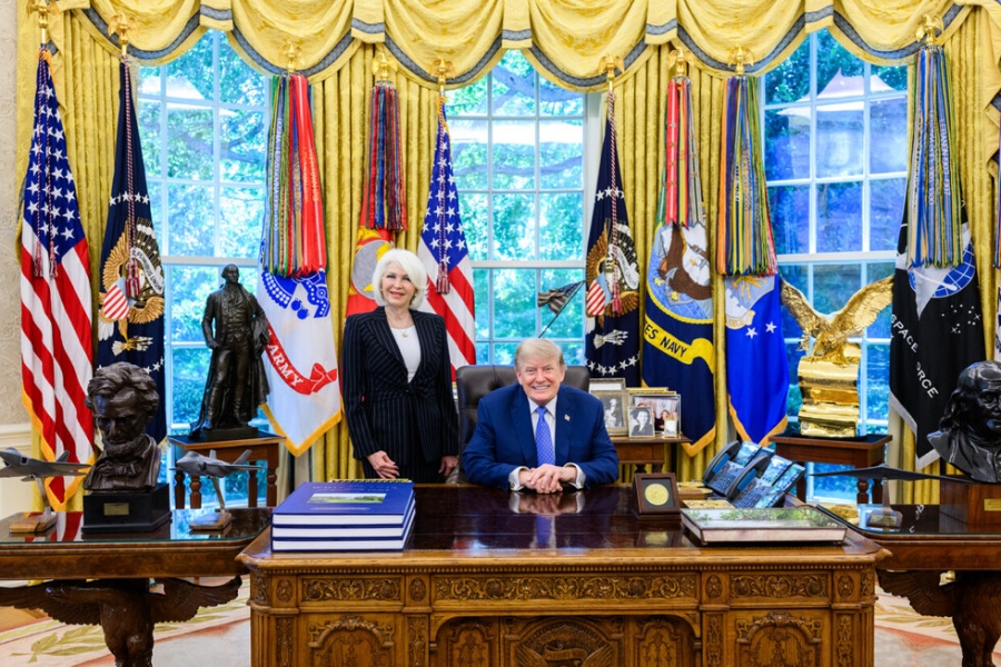 Trump: Ελευθερώστε την Tina ήταν το σύνθημα των Ρεπουμπλικάνων και το έκανα πράξη – Την ελευθέρωσα