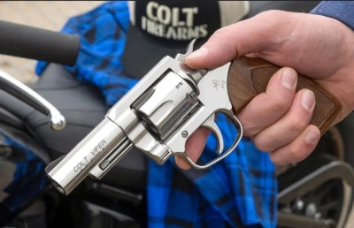 Περίστροφα VIPER, GRIZZLY και KODIAK από την Colt