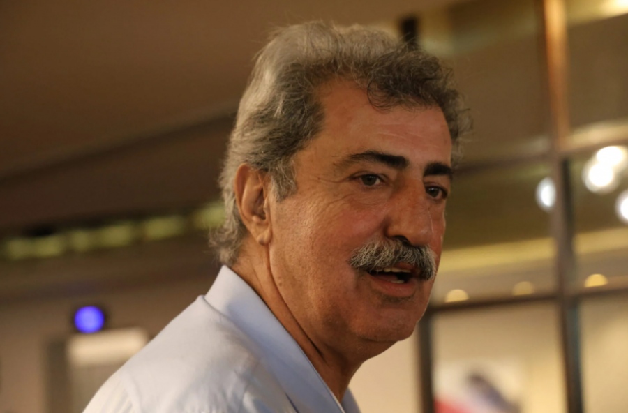 Προσωρινή ανακωχή στον ΣΥΡΙΖΑ – Επιστροφή Πολάκη στην Κοινοβουλευτική Ομάδα – Επικράτηση της τακτικής της «τρόικας» – Νέες αποχωρήσεις