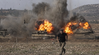 Αδιανόητη επίθεση: Σμήνος drones της Hezbollah διείσδυσε σε φυλάκιο των IDF και το τίναξε στον αέρα - Εικόνες τρόμου στη Debl (vid)