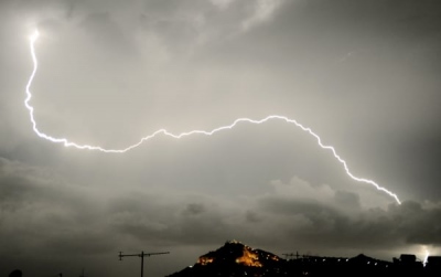 Έκτακτο δελτίο ΕΜΥ: Έρχονται χαλάζι, βροχές και ισχυροί άνεμοι