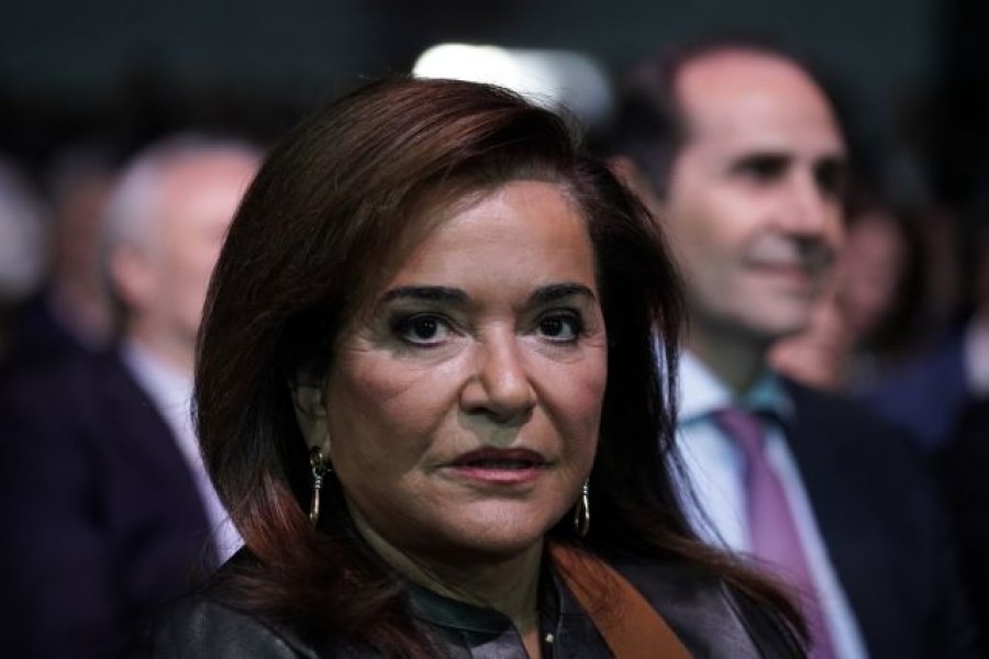 «Παρών» από τη Ντόρα Μπακογιάννη στην πρόταση για εξαετή θητεία του ΠτΔ