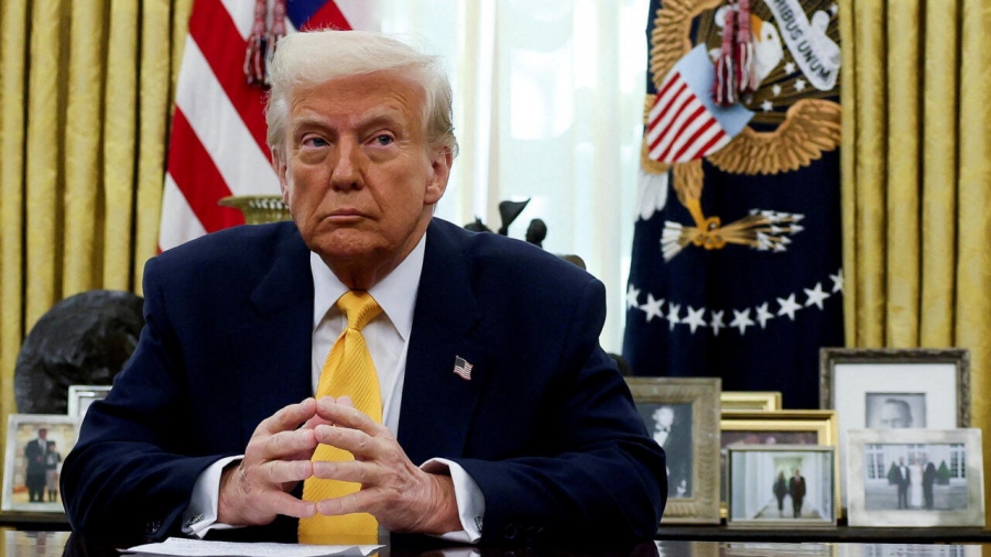 Larry Johnson (Πρώην CIA): Ο Trump αγνοεί την πραγματικότητα στο μέτωπο για αυτό θέλει να στείλει Tomahawk στην Ουκρανία