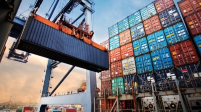ΗΠΑ: Απροσδόκητη αύξηση 11,1% στο εμπορικό έλλειμμα τον Μάιο του 2025, στα 96,6 δισ. δολάρια