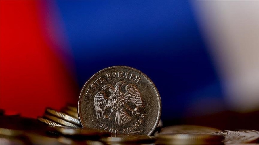 Russian ruble 'crushes' dollar and euro: Top currency in the world refutes doomsayers