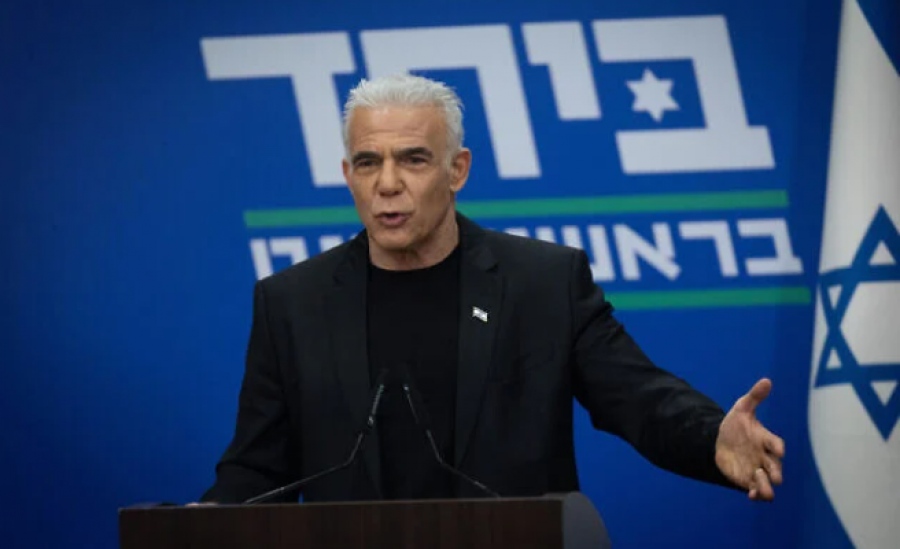 Lapid κατά Netanyahu: Το Ισραήλ έπρεπε να είχε πλήξει τις πετρελαϊκές και ενεργειακές υποδομές του Ιράν