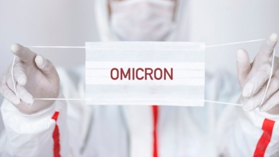 Βρετανική μελέτη για Omicron - Φθίνει η προστασία των εμβολίων έπειτα από 10 εβδομάδες - Η αποτελεσματικότητα της γ' δόσης ανά εμβόλιο