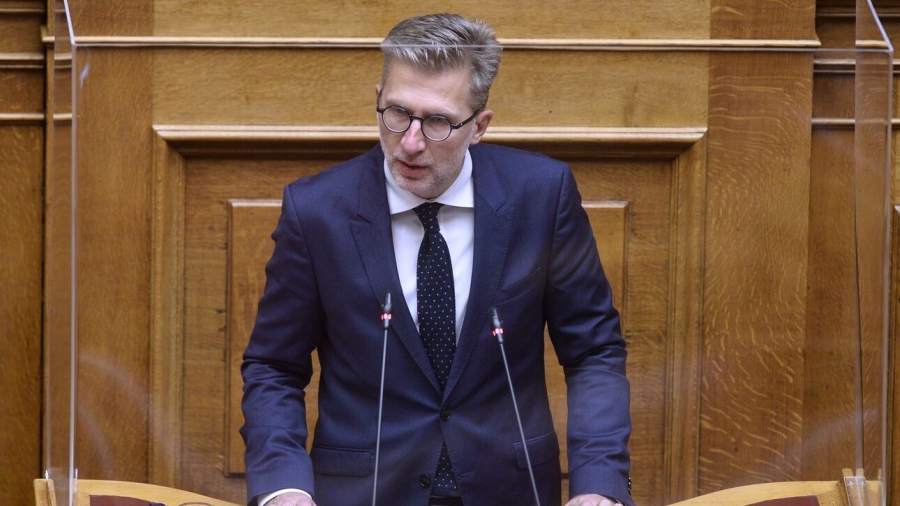 Σκέρτσος για υποκλοπές: Η σαλαμοποίηση των δήθεων «αποκαλύψεων» είναι ο ευτελισμός μιας σοβαρής υπόθεσης