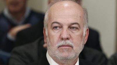 Μασάζ Φλωρίδη σε βουλευτές