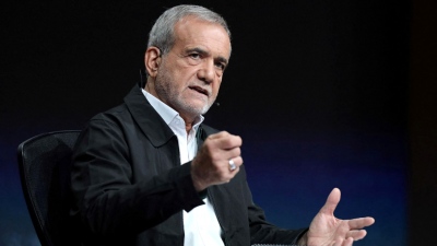 Παρέμβαση Pezeshkian: Το Ιράν διαπραγματεύεται με τις ΗΠΑ, αλλά δεν θα συνθηκολογήσει σε καμία εξωτερική δύναμη