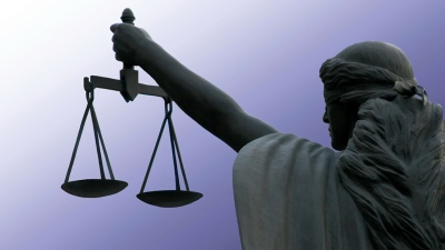 Σαρωτικές αλλαγές στις κληρονομιές μετά από 8 δεκαετίες - Τέλος οι χειρόγραφες διαθήκες - Τι θα ισχύει για συντρόφους ζωής