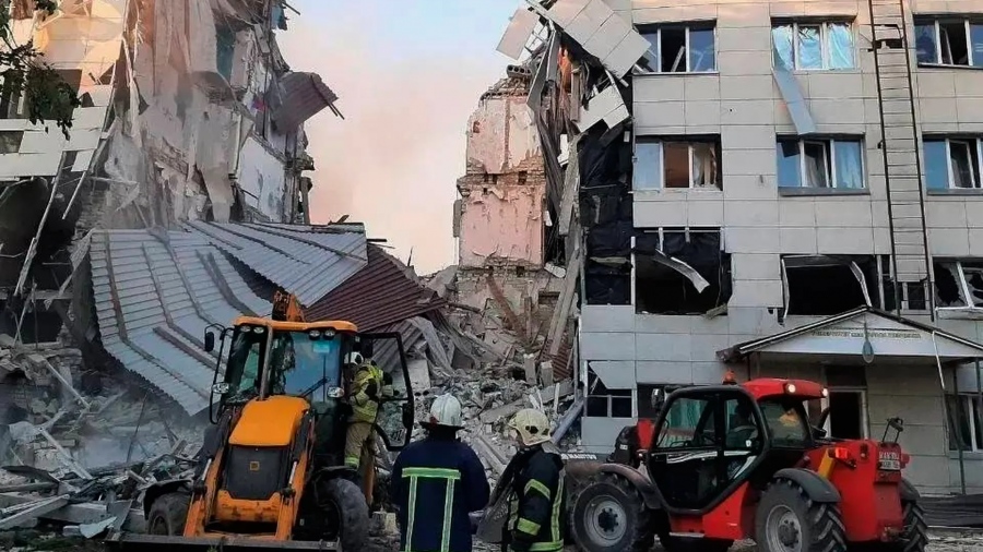 Εξέλιξη σοκ: Νέα αδίστακτη επίθεση των Ουκρανών κατά αμάχων στο Luhansk - Στοχοποίησαν παιδιά στο Γυμνάσιο του Svatove