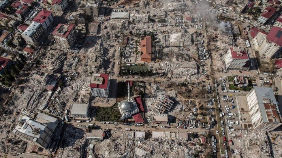 Στο χάος Τουρκία, Συρία από τα 7,8 Ρίχτερ - Στους 40.000 οι νεκροί, εκατομμύρια άστεγοι – Εργολάβους κυνηγά ο Erdogan