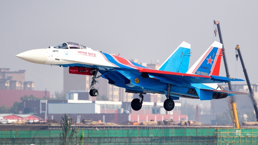 Τρόμος στη Μ. Θάλασσα: Su-35 αναχαίτισε αεροσκάφος Rivet Joint του ΝΑΤΟ - Στα όρια ολέθριας σύρραξης Ρωσία και Βρετανία
