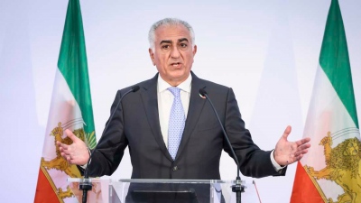 Σάλος με τις δηλώσεις του εξόριστου μονάρχη Reza Pahlavi - Ζήτησε από ΗΠΑ να χτυπήσουν άμεσα την πατρίδα του, Ιράν