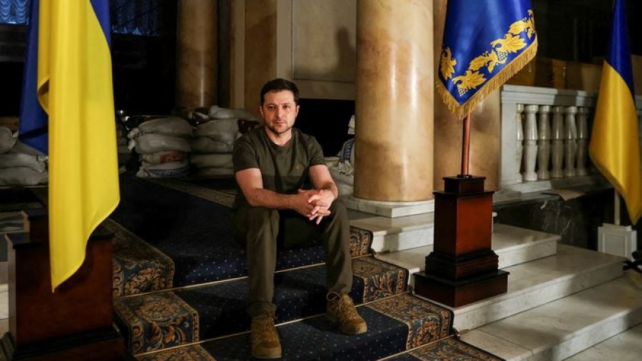Daily Mail: Οι Βρετανοί θεωρούν τον Zelensky ενοχλητικό έντομο