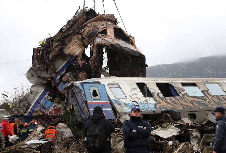 Ντράπηκε και η ντροπή: Η Hellenic Train άσκησε αναίρεση κατά αποζημίωσης που δικαίωνε συγγενείς θυμάτων των Τεμπών
