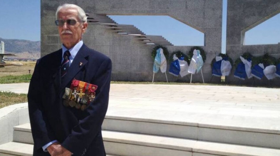 Απεβίωσε ο πτέραρχος Κωνσταντίνος Χατζηλάκος, βετεράνος αεροπόρος του Β’ Παγκοσμίου Πολέμου