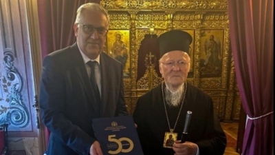 Στη Θεολογική Σχολή της Χάλκης ο Θεοδωρικάκος: Προσδοκούμε και αγωνιζόμαστε για την επαναλειτουργία της