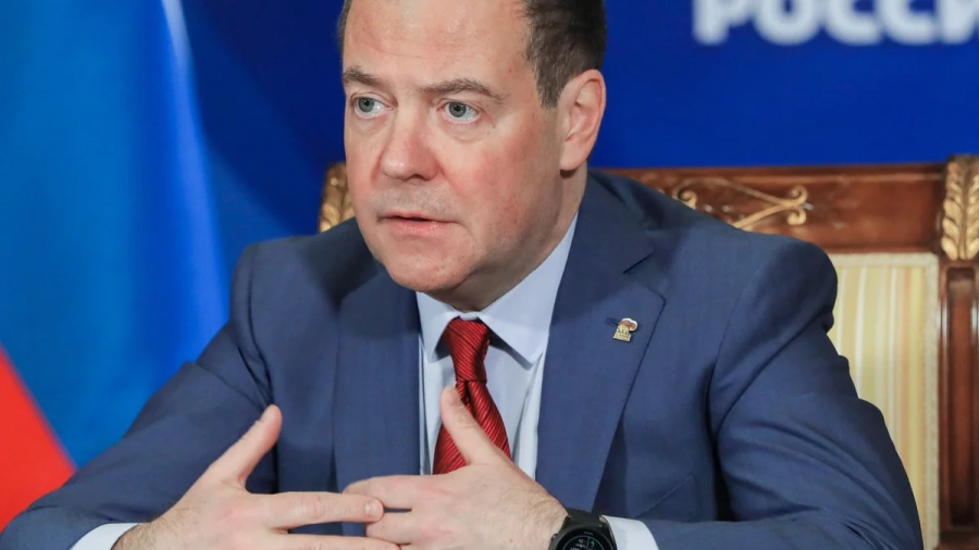 Medvedev (Ρωσία): Οι ανάγκες σε στρατιώτες καλύφθηκαν, υπέγραψαν συμβόλαια 200.000 νέοι στρατιώτες