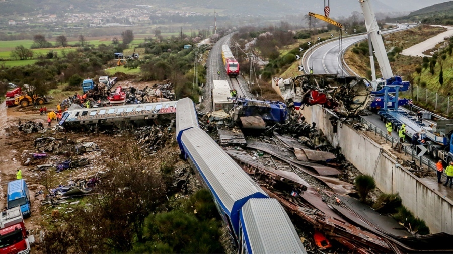 Τέμπη: Στον Άρειο Πάγο συγγενείς των θυμάτων – Ζητούν αναβάθμιση του κατηγορητηρίου για τον Κ. Καραμανλή