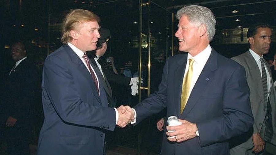 «Έχει ο Putin φωτογραφίες με Trump και Bill Clinton να κάνουν... στοματικό σεξ;» - Σκάνδαλο Epstein και λάσπη κατά... Ρωσίας