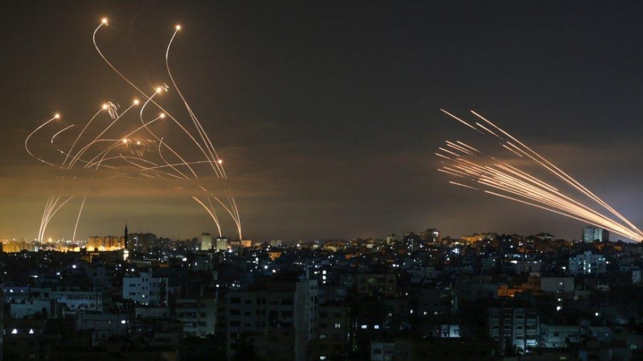 Διέλυσαν το Iron Dome  – Οι Houthi χτύπησαν με 39 βαλλιστικούς πυραύλους και 10 drones το Ισραήλ - Επέβαλαν εναέριο αποκλεισμό