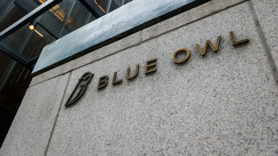 Σήμα κινδύνου: Μαζικές εξαγορές στην Blue Owl – Ρωγμές στον κόσμο του private credit