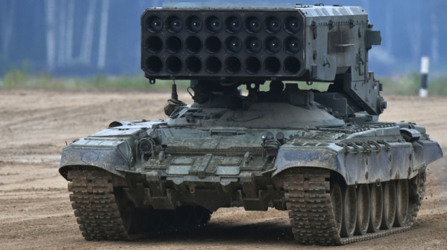 Φωτιά στα μέτωπα: Τα ρωσικά TOS-1A ισοπέδωσαν οχυρά στην Sumy – Νέα πλήγματα σε Kharkiv και Zaporizhia