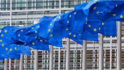 Financial Times: Η Ευρώπη προετοιμάζεται για τον τερματισμό της υποστήριξης των ΗΠΑ στην Ουκρανία