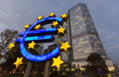 Makhlouf (ΕΚΤ): Το ευρώ απέχει ακόμη πολύ από να αμφισβητήσει το δολάριο