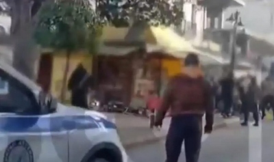 Άγριος ξυλοδαρμός περιπτερά και του γιου του από Ρομά στη Γαστούνη
