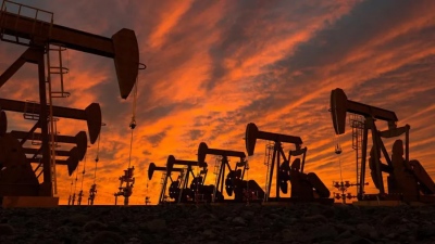Εκτόξευση για πετρέλαιο, στο +1,6% το αμερικανικό αργό (WTI) - Στρατιωτική άσκηση του Ιράν στο Hormuz